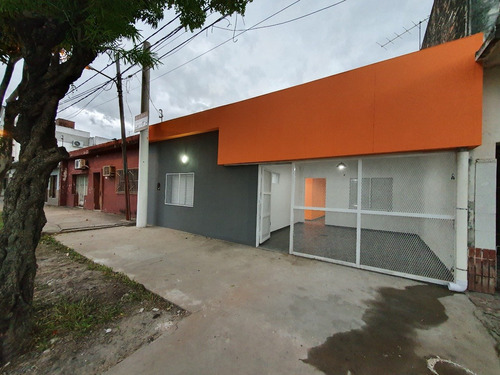 Casa En Zona Unne Con Potencial Comercial!