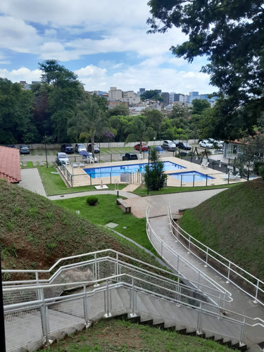 Ap Itaquera 2 Quartos Com Varanda E Vaga De Estacionamento
