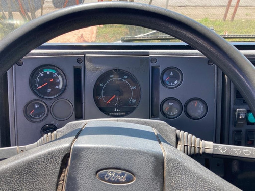 Imagem 14 de 15 de Caminhão Ford Cargo 1722 2002 C/ Roll On Off Imavi G18