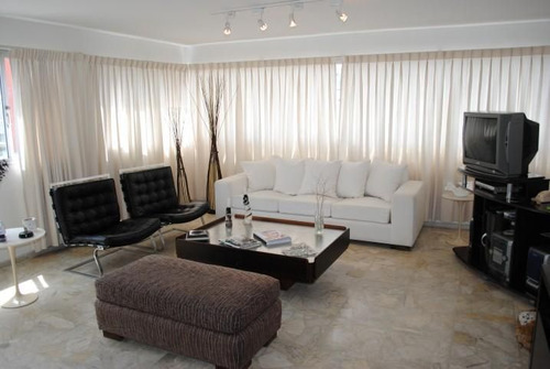 Apartamento Tres Dormitorios En Venta- Península  (ref: Atm-2755)