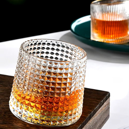 Copo Tuut Escuro Giratório 180ml Para Whisky E Bebidas+ Base Cor Transparente