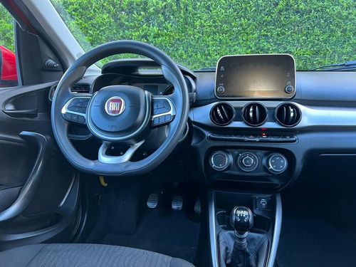 Imagem 8 de 12 de Fiat Cronos Drive 1.3 8v Flex 2019/2020
