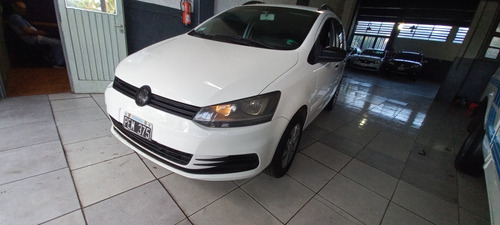 Volkswagen Suran 1.6 Comfortline 101cv