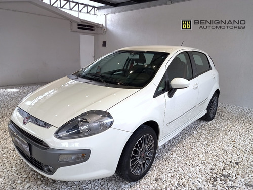 Fiat Punto Sporting Full Full 1.6n | 2014