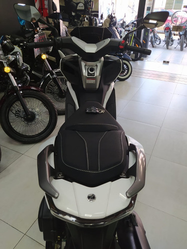 Imagen 3 de 17 de Zanella Cruiser X1 ¡nuevo Modelo Scooter! Tomamos Tu Usado