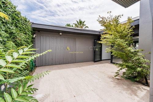Casa Esquina Comercial Venta Luis Pasteur