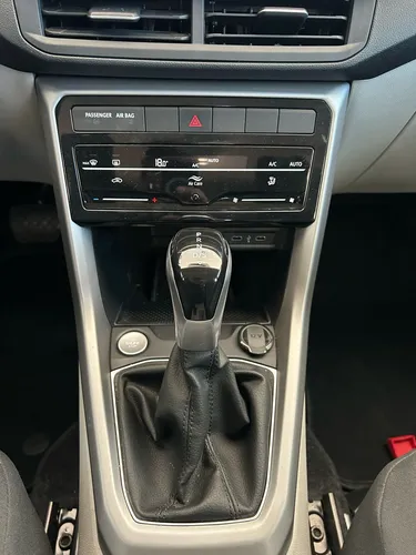 Volkswagen Taigun 1.0 Tsi Comfortline At