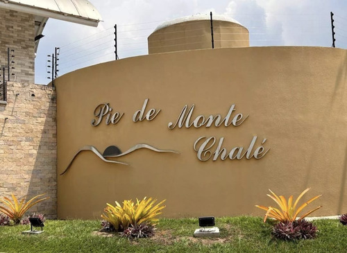 Emili Ofrecer En Venta Casa En Pie De Monte San Diego