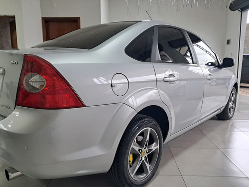 Ford Focus 2.0 Titanium Flex Powershift 5p