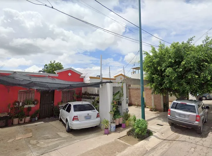 Casa En Remate Bancario En Lomas Paraiso, Culiacan Sinaloa. (65% Debajo De Su Valor Comercial, Solo Recursos Propiso)