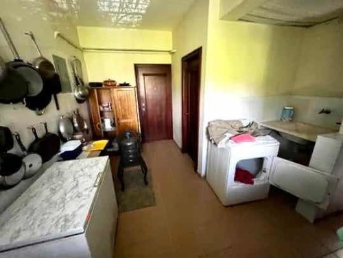 Imagen 5 de 15 de Vendo Esperilla Tres Hab Con Su Baño Dos Parqueos Ascensor