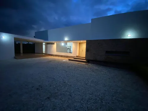 Finca En Venta Ubicada En Rionegro Sector Llanogrande (24851).