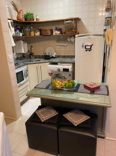 Imagem 3 de 11 de Kitnet À Venda, 27 M² Por R$ 230.000,00 - Centro - Florianópolis/sc - Kn0013