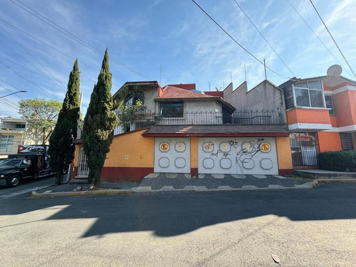 Se Vende Casa En Lomas Del Pedregal, Ajusco, Tlalpan.
