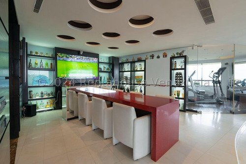 Impresionante Penthouse En Monterrey Dmh 24-25046