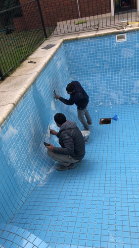 Piscinas Construidas En Hormigon . Reparacion. Remodelacion