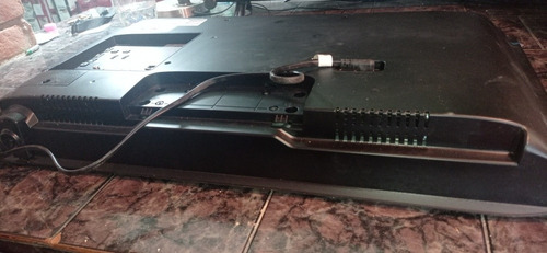 Imagen 6 de 8 de Smart Tv Samsung Un32h5203 32 Nuevo Pantalla Partida