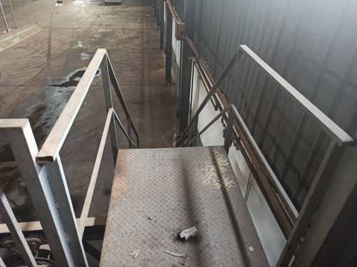 Se Vende Galpón En Boleíta Sur Jr