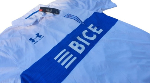 Imagen 5 de 5 de Camiseta Universidad Catolica 2023 Local