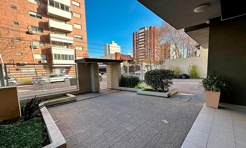 Departamento 2 Ambientes En Venta - Valentin Gomez, Caseros