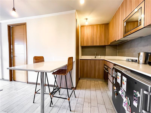 Departamento En Venta De 1 Dorm. En Las Condes