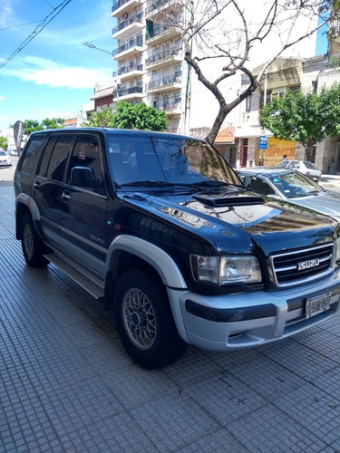 Isuzu Trooper Ls