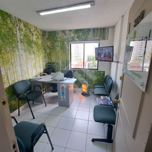 Oficina Con Clinica Dental En Venta En San Miguel