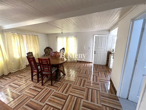 Casa En Venta De 20 Dorm. En Concón Rentando 2.300.000 Mensu