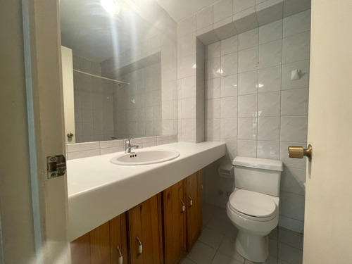 Casa Habitación En Consistorial/ Av. El Valle C. 41121