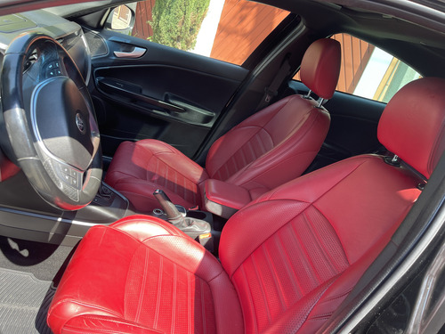 Alfa Romeo Giulietta 1.7 Veloce Tct At