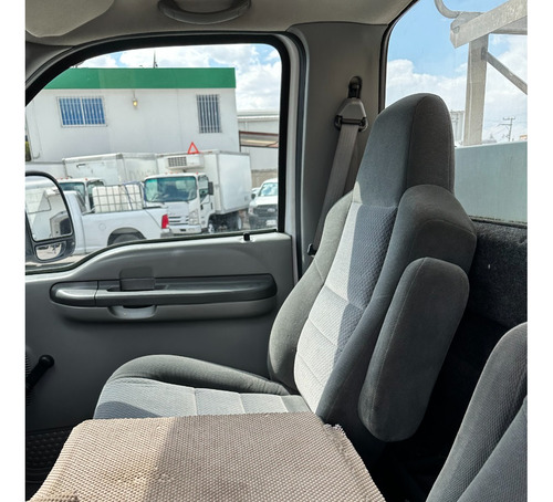 Ford F-450 2002 Grua Canastilla Versalift Telsta 2012