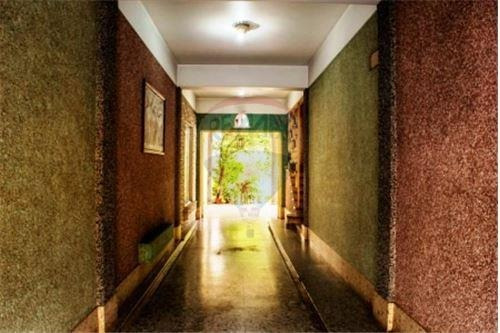 Imagen 6 de 30 de Casa Venta Barracas En Block Garaje Jardín Terraza