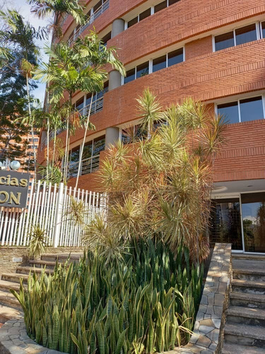 Imagen 27 de 27 de Fernando Perez Alquila Exclusivo Apartamento En Los Mangos Valencia Res Avignon