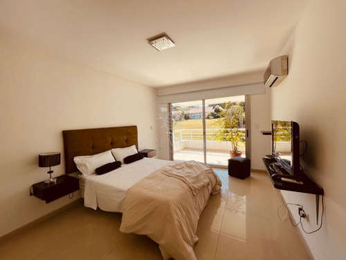 Imagen 5 de 12 de Vendo Hermoso Departamento De 1 Dormitorio Con Balcón - Punta Del Este Golf