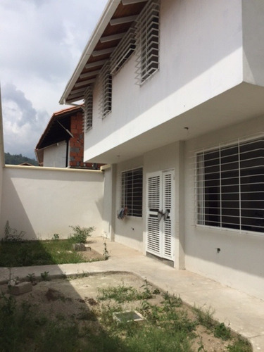 Imagen 2 de 13 de Casa En Oferta Mérida Nueva Urb. Santa María