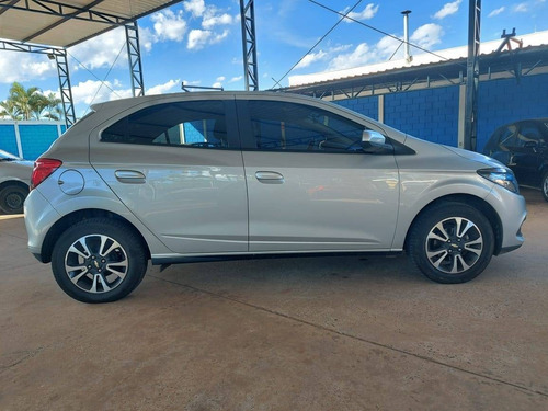 Chevrolet Onix 1.4 Mpfi Ltz 8v Flex 4p Manual
