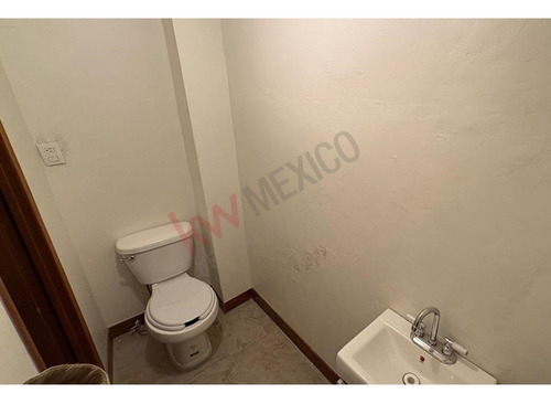 En Venta Gran Casa En Excelente Ubicación Céntrica