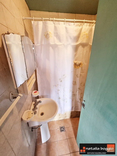 Imagen 14 de 15 de Miramar Casa Barrio Belgrano 3 Ambientes Usd 25.000