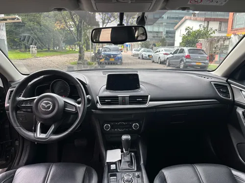 Mazda 3 2.0 Touring At