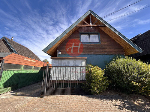 Casa En Venta De 3 Dorm. En Temuco