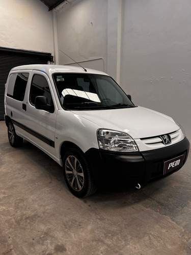 Peugeot Partner 1.6 Hdi Confort 5as