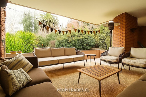 Departamento En Venta De 4 Dorm. En Las Condes