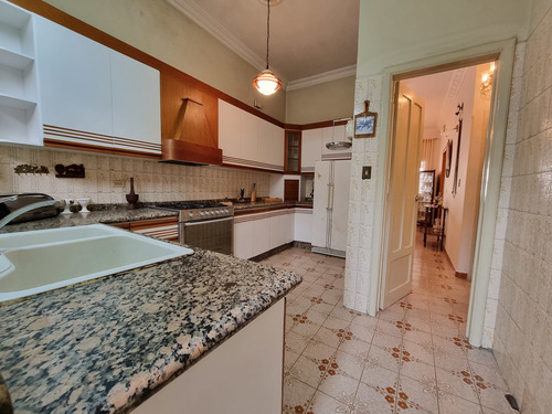 Imagen 12 de 17 de Vendo Casa 415m2 3h/4b/6p Vista Alegre 5019