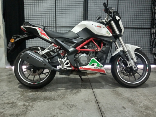 Imagen 9 de 21 de Benelli Tnt 25 250 Año 2017 Impecable Original Segundo Dueño
