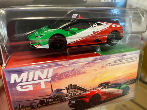 Mini Gt Lamborghini Huracan Evo Bologna Airport 2020 # 193 Color Rojo
