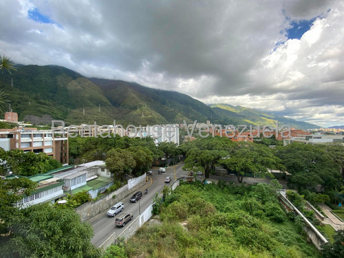 Apartamento En Alquiler - La Castellana - 25-10489 Ncg