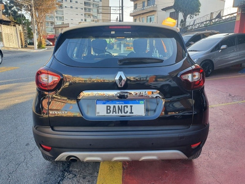 Imagem 4 de 9 de Renault Captur 2018 1.6 16v Zen Sce X-tronic 5p