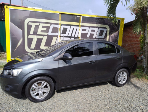 Chevrolet Sonic 1.6 Lt 4 p