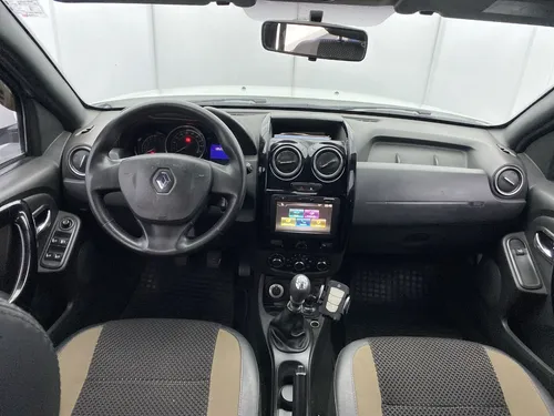 Renault Duster 2.0 DYNAMIQUE/INTENS MT4X4