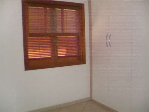 Imagem 9 de 14 de Casa Em Condomínio